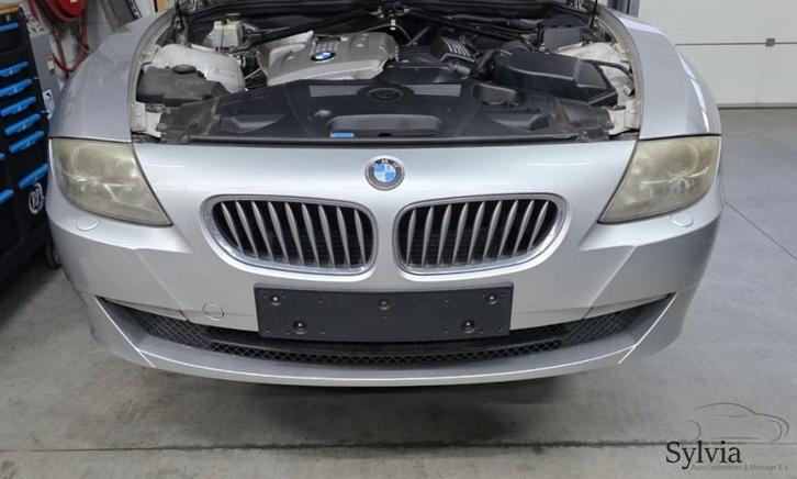 Voorbumper met koplampsproeier BMW Z4 E85 E86 Titansilber me, Auto-onderdelen, Carrosserie en Plaatwerk, Bumper, Voor, Gebruikt