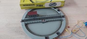 Märklin draaischijf+ bedieningspaneel artnr 7186 in pvp beschikbaar voor biedingen