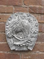 Paard hoefijzer wanddecoratie betonnen beeld tuinbeeld beton, Tuin en Terras, Tuinwanddecoratie, Ophalen of Verzenden