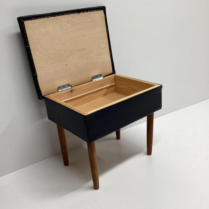 Voetenbankje, Huis en Inrichting, Banken | Voetenbanken en Poefen, Gebruikt, Minder dan 50 cm, 50 tot 75 cm, Rechthoekig, Hout