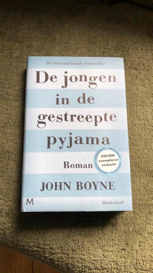 John Boyne - De jongen in de gestreepte pyjama, Boeken, Literatuur, Zo goed als nieuw, Nederland, Ophalen of Verzenden