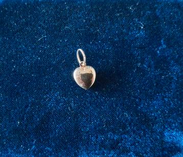 14 karaat hanger hartje beschikbaar voor biedingen