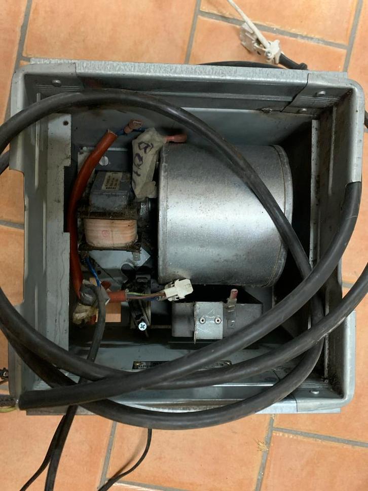 Flam Kachel Ventilator - Toerental Geregeld, Doe-het-zelf en Verbouw, Ventilatie en Afzuiging, Gebruikt, Ventilator, Ophalen of Verzenden