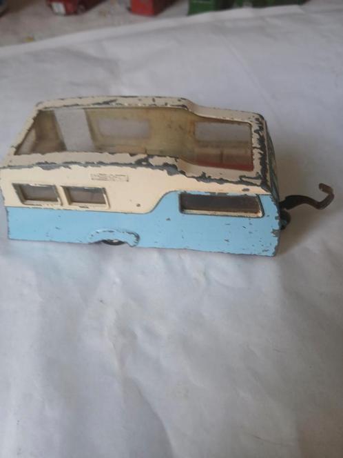 Four-Berth caravan.  Dinky toys,  mist deur, Hobby en Vrije tijd, Modelauto's | 1:43, Gebruikt, Dinky Toys, Ophalen of Verzenden
