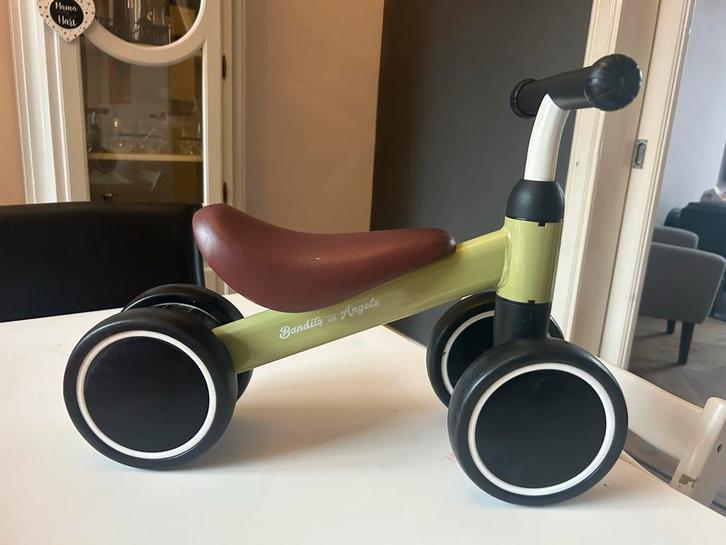 Bandits and Angels loopfiets - mosgroen, Kinderen en Baby's, Speelgoed | Buiten | Voertuigen en Loopfietsen, Gebruikt, Loopfiets