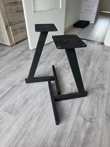 Set Speaker stands/luidspreker standaard op spikes beschikbaar voor biedingen