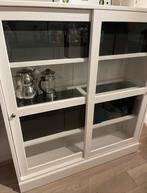 Vitrine kast Havsta (IKEA), Huis en Inrichting, Ophalen, 100 tot 150 cm, 100 tot 150 cm, Zo goed als nieuw