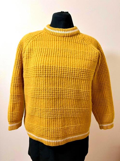 Okergele 100% wol gebreide trui, Kleding | Dames, Truien en Vesten, Zo goed als nieuw, Maat 42/44 (L), Geel, Verzenden