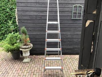 Te koop aangeboden: schilderstrap/ huishoudtrap Aluminium. beschikbaar voor biedingen