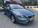 Volvo V40 1.6 T4 Summum Automaat Nederlands (bj 2013), Gebruikt, 4 cilinders, Met garantie (alle), Bedrijf