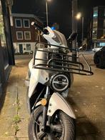 Sym Xpro Bezorgscooter, Ophalen, Benzine