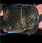 Diverse Tassen: Guess Sporttas, Weekendtas, Kinder Trolley, Sieraden, Tassen en Uiterlijk, Koffers, Overige materialen, Minder dan 50 cm