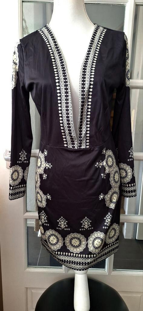 ⚘️Mooie soepele jurk L Oksel tot oksel 50cm⚘️, Kleding | Dames, Jurken, Nieuw, Maat 42/44 (L), Zwart, Knielengte, Ophalen of Verzenden