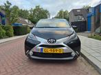 Toyota Aygo 1.0 12V Vvt-i 5DRS MMT 2015 Zwart, Stof, 4 stoelen, Zwart, Origineel Nederlands