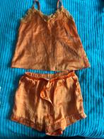 Oranje Satijnen Pyjama Set, Kleding | Dames, Pyjama's, Ophalen of Verzenden, Zo goed als nieuw, Maat 36 (S)