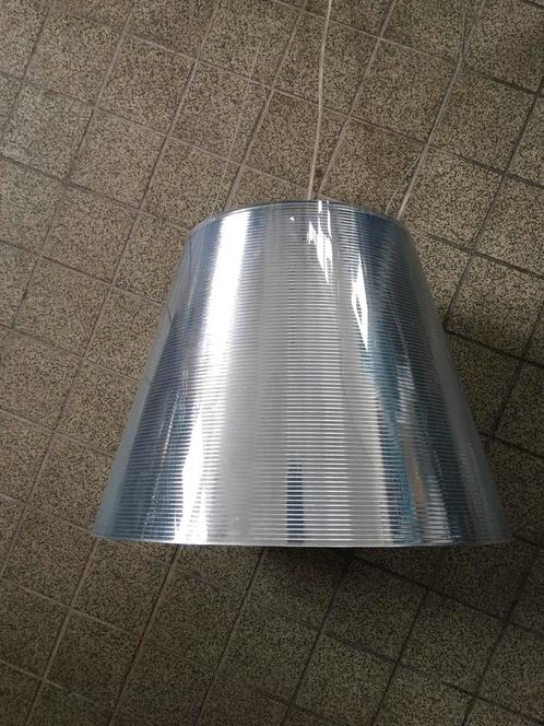 Philippe Stark design hanglamp van Flos, Huis en Inrichting, Lampen | Hanglampen, Gebruikt, Minder dan 50 cm, Kunststof, Ophalen of Verzenden