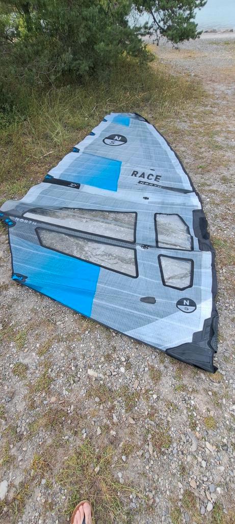 North race 2024 8.6m2 7.7m2 incl mdm 490 en 460 mast, Watersport en Boten, Windsurfen, Mast, Minder dan 250 cm, Ophalen