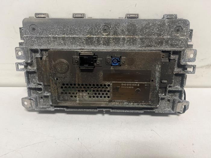 Navigatie Display van een Volkswagen Golf, Auto-onderdelen, Elektronica en Kabels, Volkswagen, Gebruikt, 3 maanden garantie, Ophalen of Verzenden