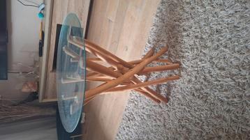 Super leuke salontafel of bijzettafel  beschikbaar voor biedingen