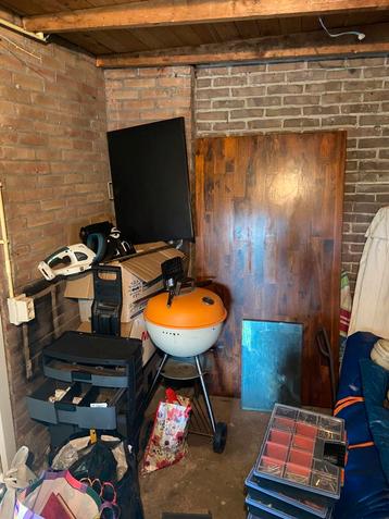 Grote houten tafel meer dan 8 pers uitschuifbaar beschikbaar voor biedingen