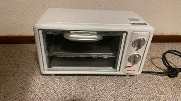 Tomado Oven MBO-700 - Compacte Oven beschikbaar voor biedingen