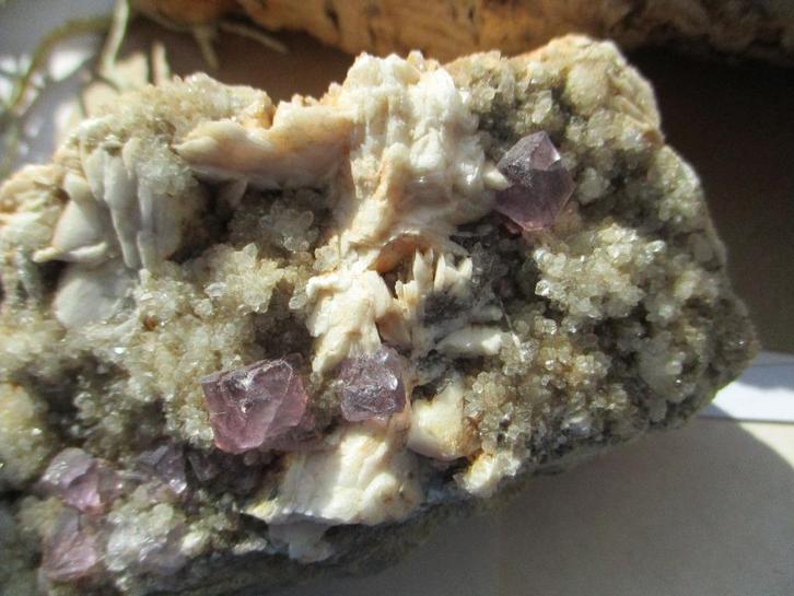 Fluoriet xxx baryt xx, Verzamelen, Mineralen en Fossielen, Mineraal, Ophalen of Verzenden