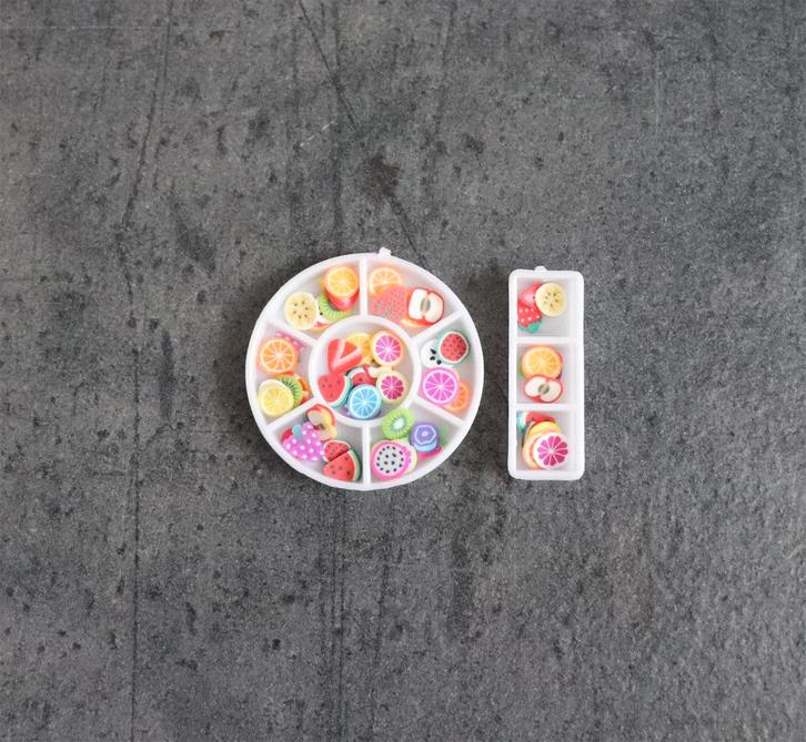 Plakjes fruit miniatuur nieuw 1:12 - circa 100 stuks, Verzamelen, Poppenhuizen en Toebehoren, Nieuw, Decoratie, Ophalen of Verzenden