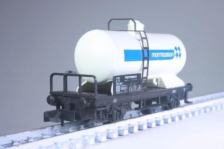 12-tons ketelwagen (azijntransport), wit, FS, Hobby en Vrije tijd, Modeltreinen | N-Spoor, Gebruikt, Wagon, Gelijkstroom, Arnold