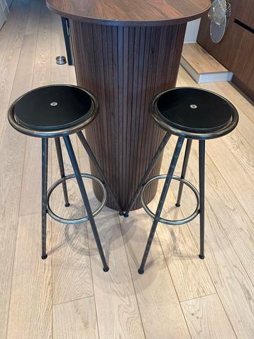 Set van 2 barkrukken – 80 cm hoog, metaal beschikbaar voor biedingen