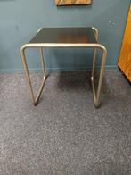 Bauhaus Marcel Breuer Laccio bijzettafel, Huis en Inrichting, Ophalen, Minder dan 55 cm, Metaal of Aluminium, Rond