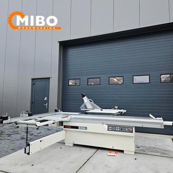 SCM Formaatzaag 3200mm ritser ** digitaal ** paneelzaag  beschikbaar voor biedingen