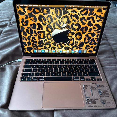 MacBook Air M1 Rose Goud - 13 inch 1 jaar en 5 maanden oud, Computers en Software, Apple Macbooks, Zo goed als nieuw, MacBook Air