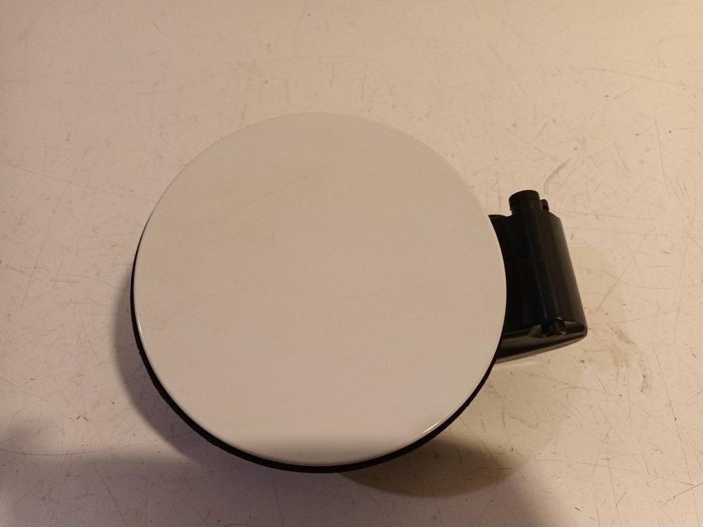 Tank klep Volvo V40, Onderdelen@venauto.nl, Van der Ven Autorecycling B.V., Gebruikt, Ettenseweg 76, 4706 PB Roosendaal, The Netherlands