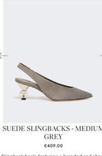 Max mara pumps slingbacks grijs 41 NIEUW, Kleding | Dames, Schoenen, Ophalen of Verzenden, Nieuw, Grijs