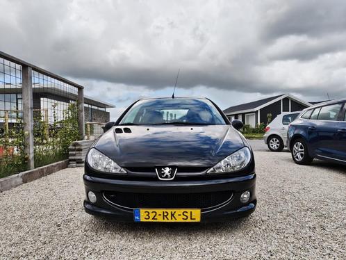 Peugeot 206 1.4 X-line 3D 2005 Zwart 188.222km, Auto's, Peugeot, Particulier, ABS, Airconditioning, Boordcomputer, Centrale vergrendeling