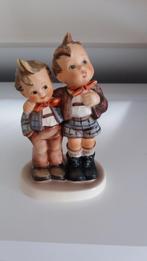 Beeldje van Goebel - Hummel, Verzamelen, Beelden en Beeldjes, Ophalen of Verzenden, Zo goed als nieuw, Hummel