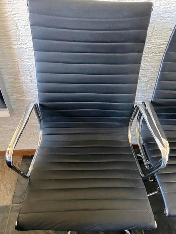 Eames bureaustoel  ea117 replica beschikbaar voor biedingen
