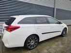 Toyota Auris 1.8 Hybrid Lease Top 5 editie NAP clima navigat, Gebruikt, 4 cilinders, Wit, Bedrijf