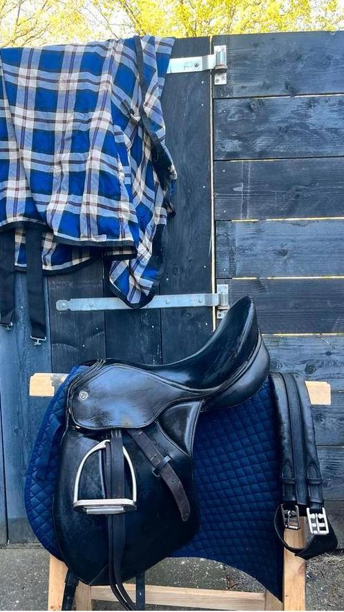 Veelzijdigheidszadel Kieffer Wien DL professional, Dieren en Toebehoren, Paarden en Pony's | Zadels, Zo goed als nieuw, Overige soorten