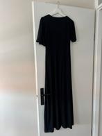 Zwarte stretchy maxi jurk van VintageChic by TopVintage, Kleding | Dames, Jurken, Ophalen of Verzenden, Nieuw, Zwart, Onder de knie