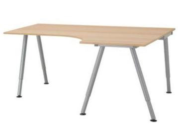 Ikea hoekbureau rechter hoek uit de Galant serie.  beschikbaar voor biedingen
