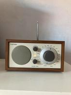 Tivoli Audio Radio Model 1. Design Henry Kloss, Walnoot, Ophalen, Zo goed als nieuw, Radio