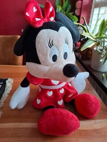 Minnie Mouse knuffel beschikbaar voor biedingen