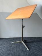De Reiger Ahrend Cirkel Kramer Tekentafel Bureau Tafel, Doe-het-zelf en Verbouw, Tekentafels, Ophalen, Minder dan 130 cm