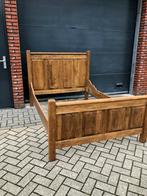 Antiek ledikant zwaar eiken , is mooi gezandstraald., Huis en Inrichting, Slaapkamer | Bedden, Gebruikt, Bruin, Tweepersoons, Hout