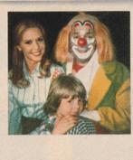 Retrp reclame 1976 Polaroid camera clown met gezin op foto, Verzenden, Overige typen