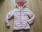 roze tussenjas, maat 134, Kinderen en Baby's, Kinderkleding | Maat 134, Ophalen of Verzenden, Zo goed als nieuw, Meisje, Jas