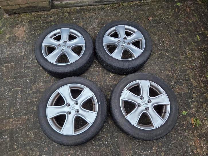 Winterset Renault Clio Zoe winterbanden Vredestein, Auto-onderdelen, Banden en Velgen, Banden en Velgen, Winterbanden, 16 inch