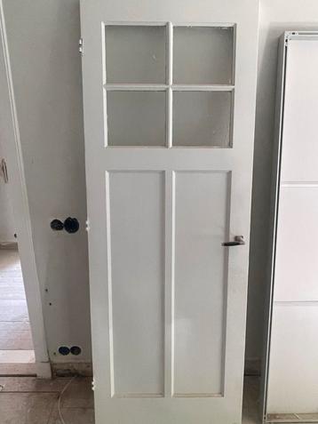 Witte houten Binnendeur met Glas & witte kastdeuren beschikbaar voor biedingen