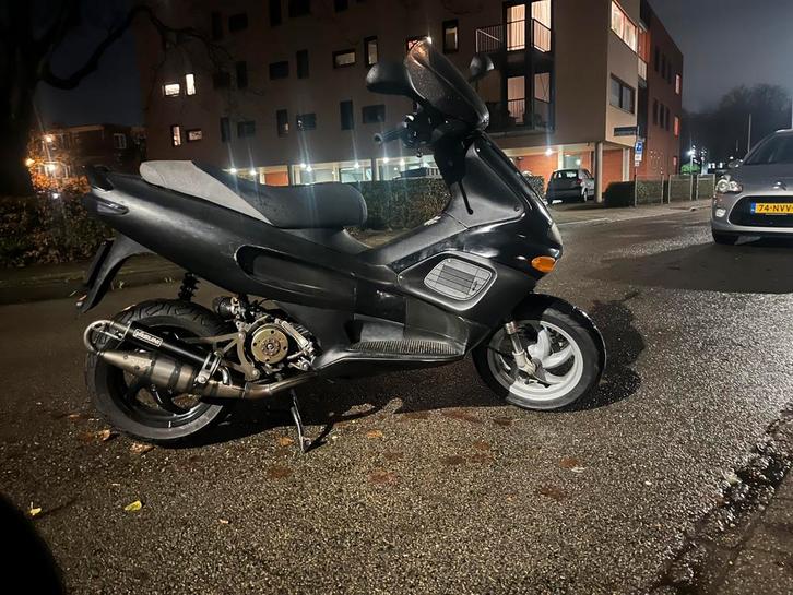Gilera Runner 70 2t WOK, Fietsen en Brommers, Scooters | Piaggio, Zo goed als nieuw, Overige modellen, Tweetakt, Ophalen